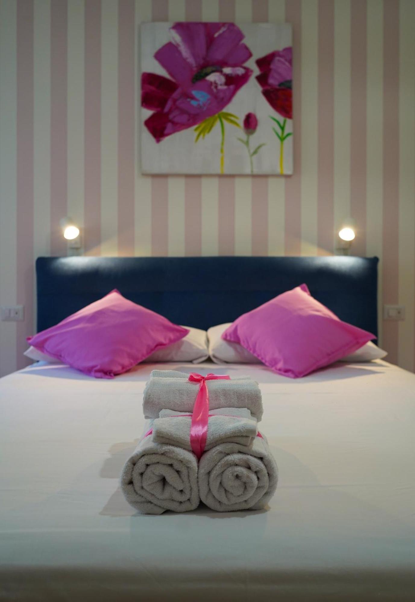 Santo Apartment In Trastevere Rome Bagian luar foto
