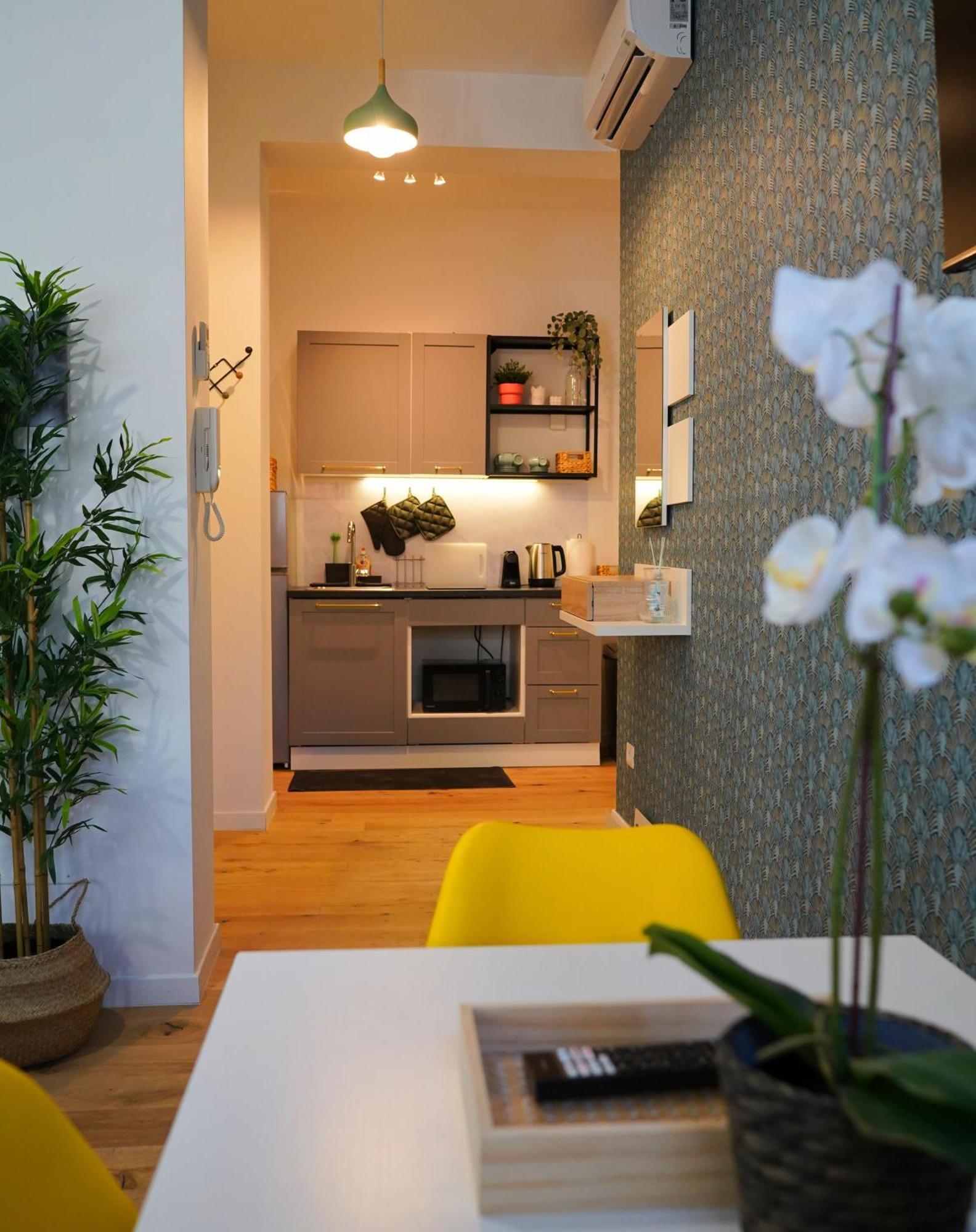 Santo Apartment In Trastevere Rome Bagian luar foto